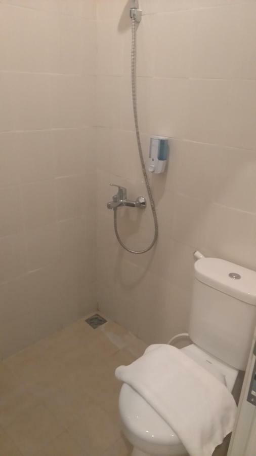 DOM Hotel Jogja Ngaglik Buitenkant foto